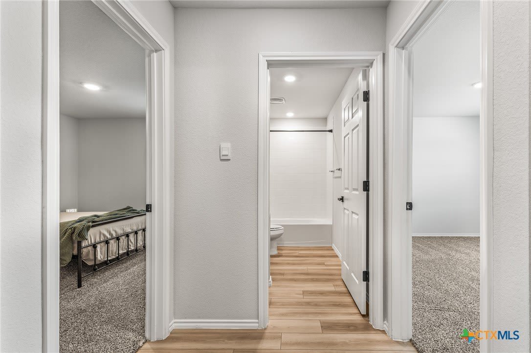 1427 Brookfield Street – photo 4