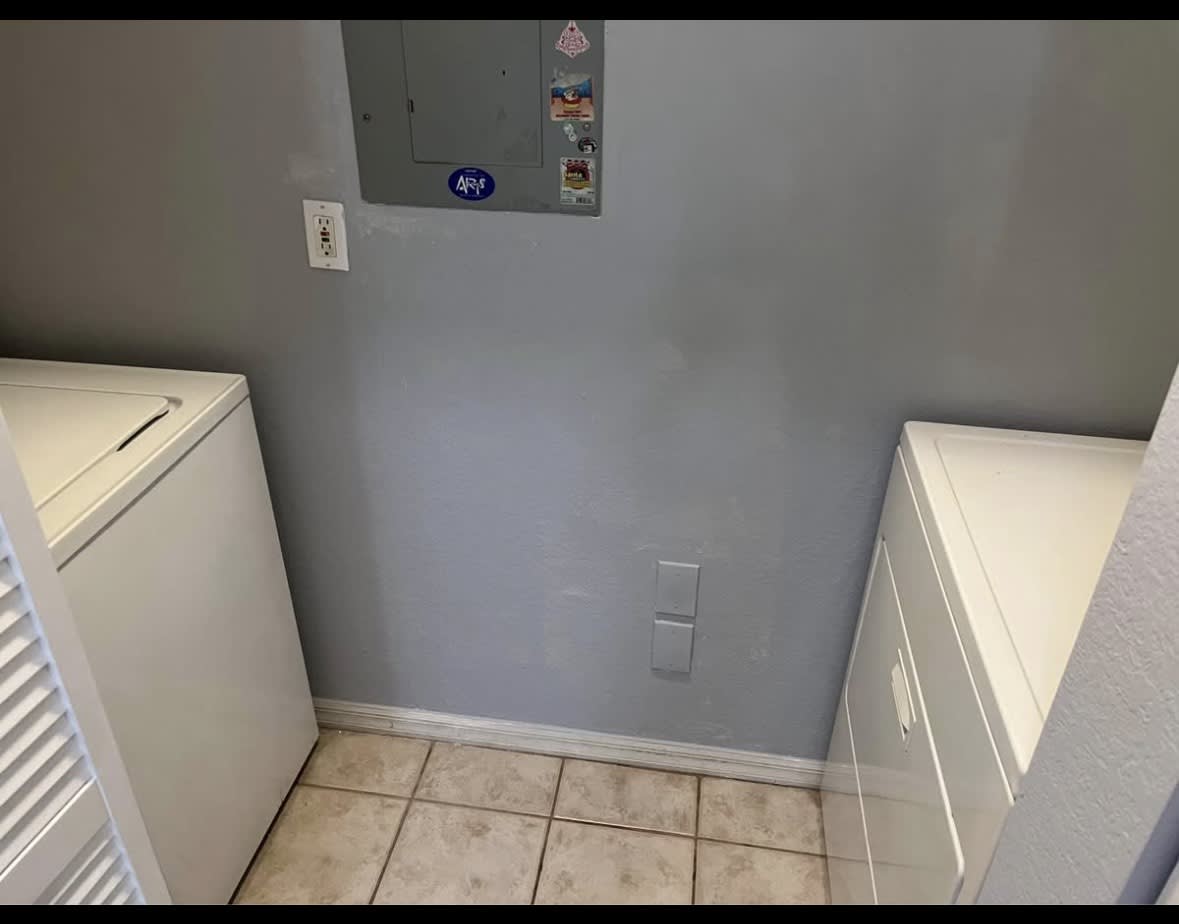 27075 Matheson Avenue – photo 4