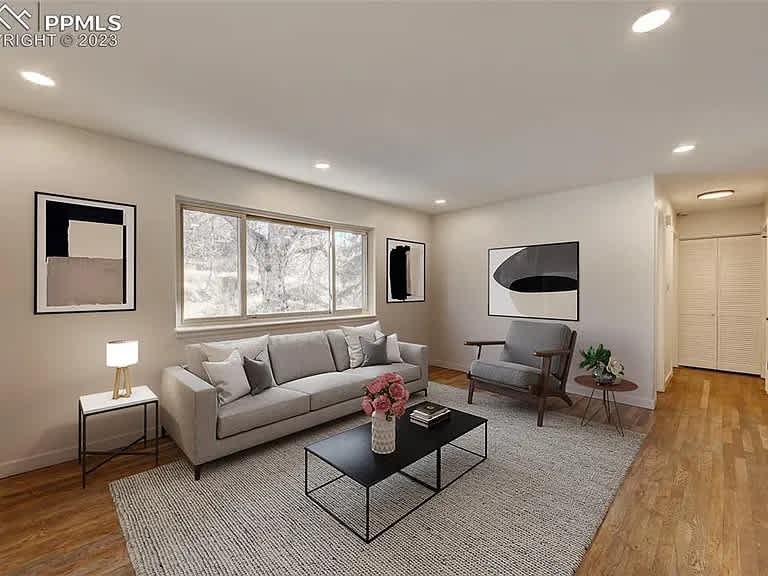 2218 Carmel Drive – photo 3