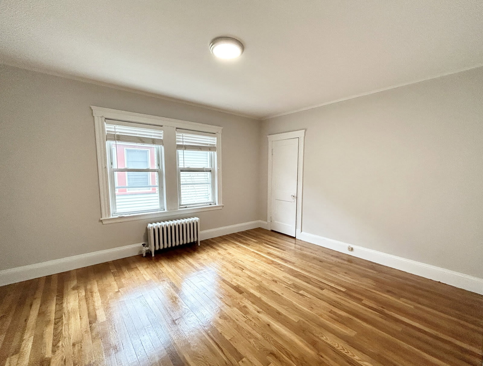 120 Hillside Street – photo 3