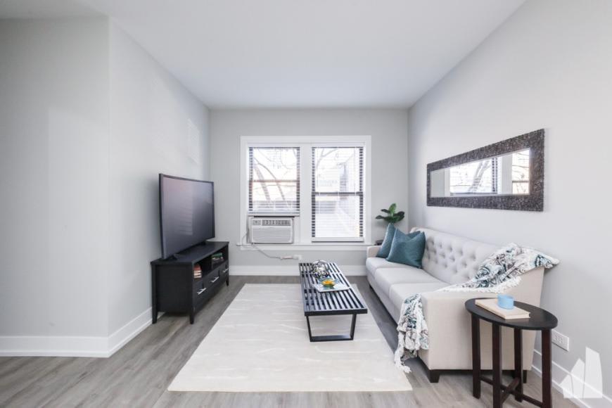 713 W Brompton Ave – photo 4