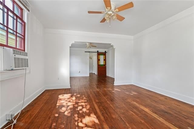914 CONGRESS Street – photo 3