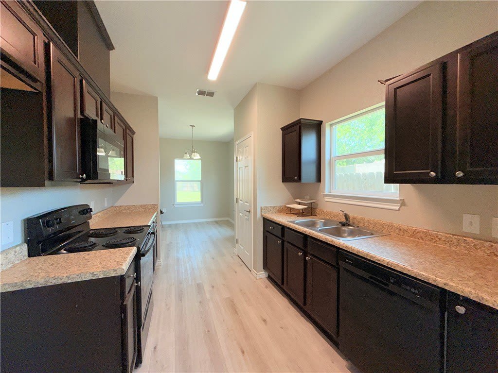 414 3rd Street – photo 5