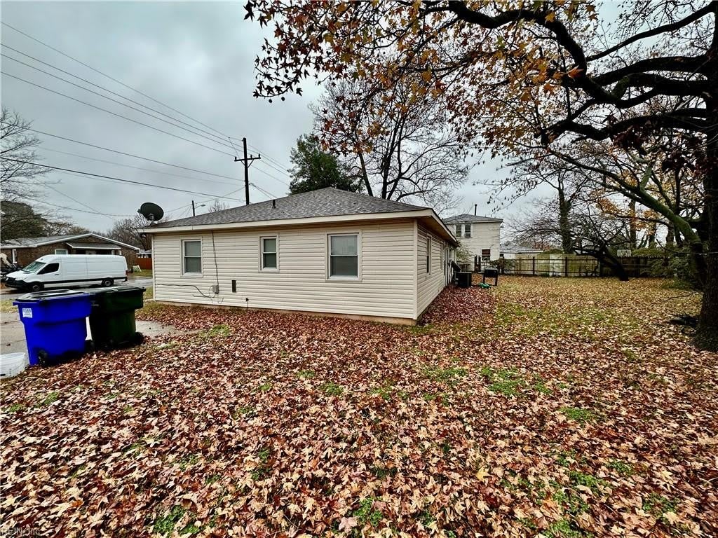 324 Naval Base Road – photo 2
