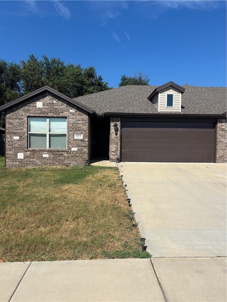 513 Vee Street – photo 1