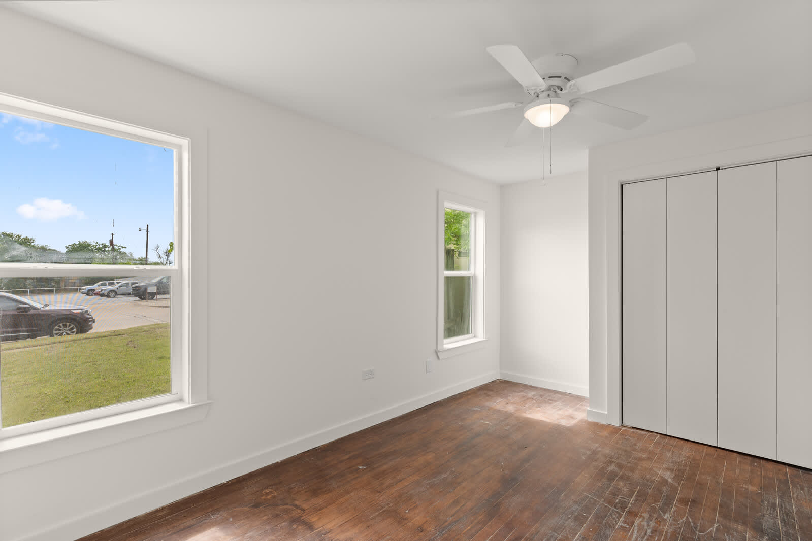 2401 Columbus Avenue – photo 5