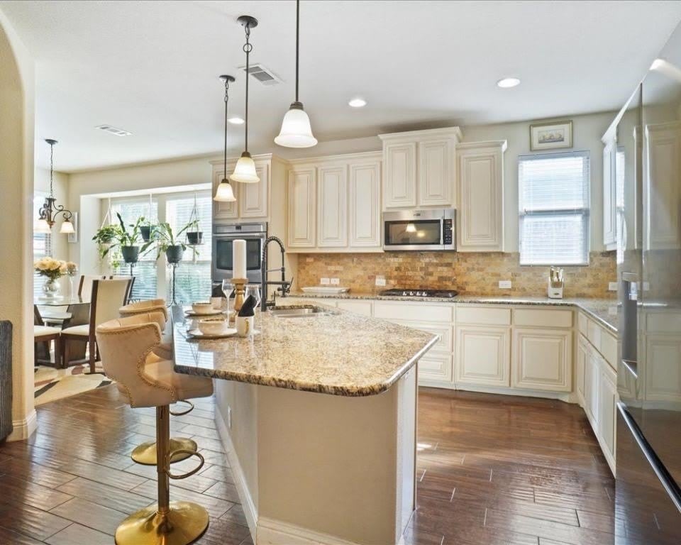 4308 Cherry Lane – photo 5