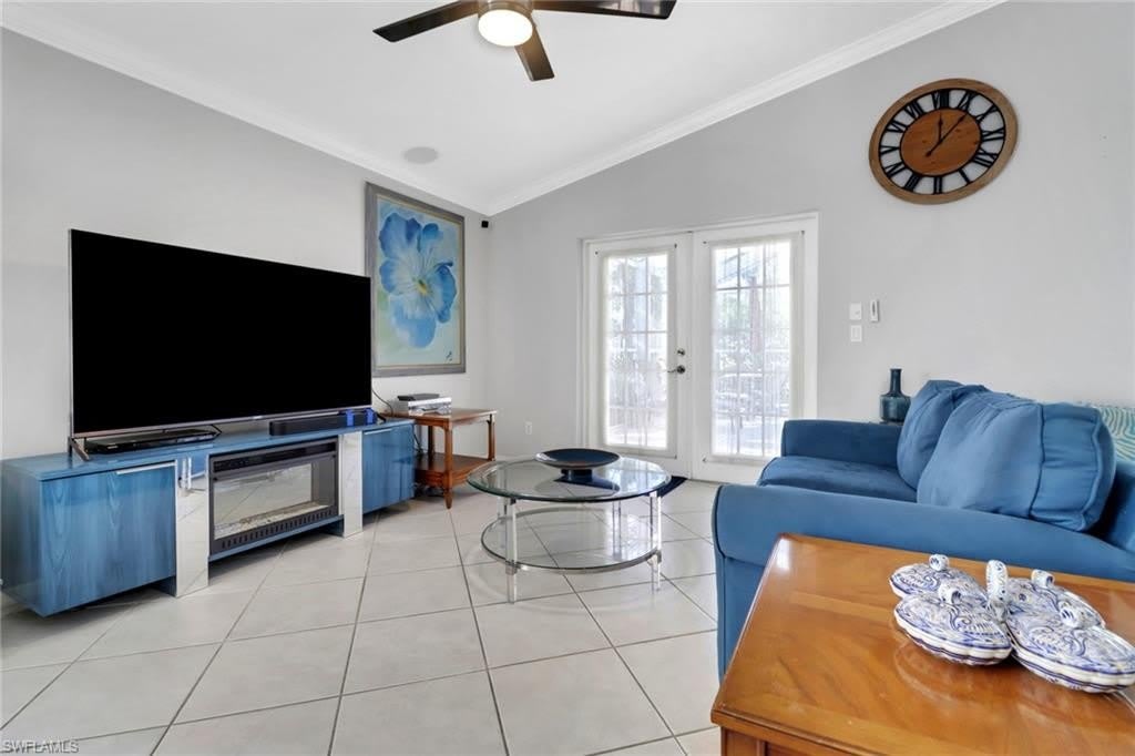 7477 Lourdes Ct – photo 5