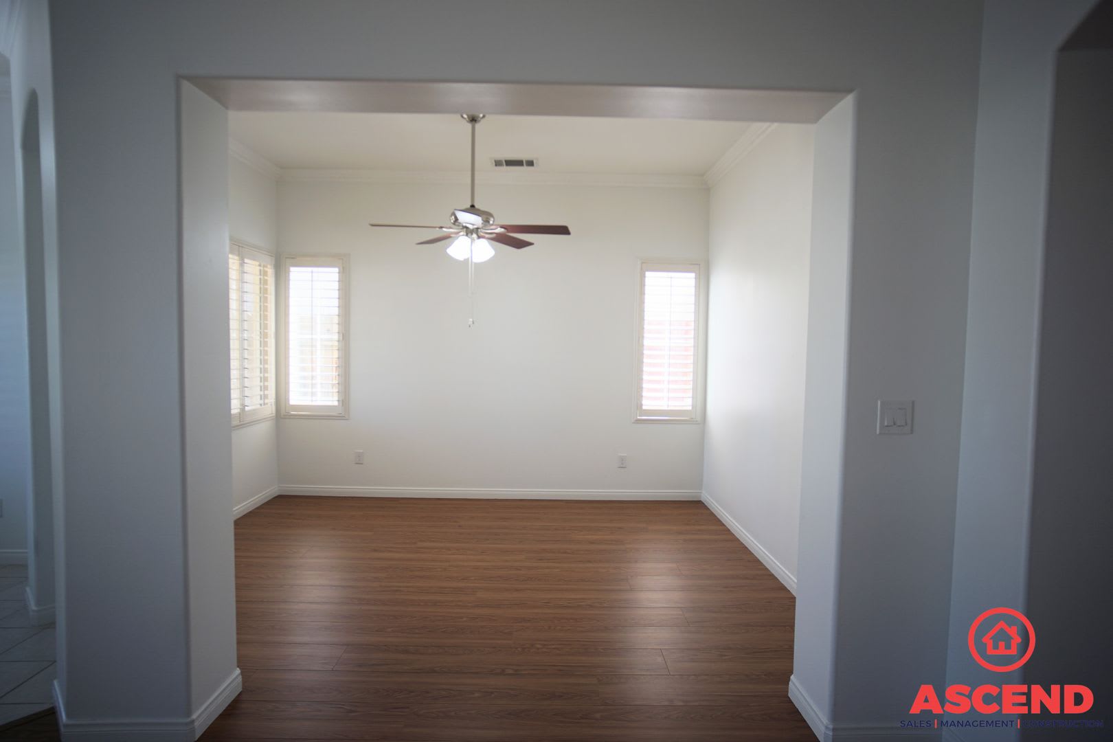 Beautiful Home Off of Coffee and Olive! – photo 4