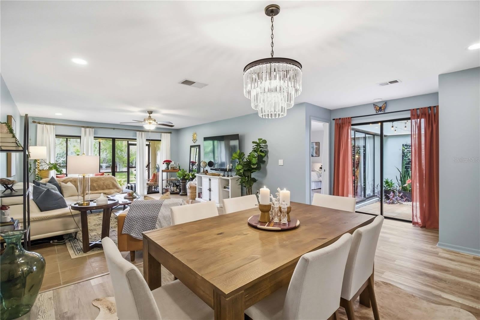 3689 GLENEAGLE Drive – photo 2