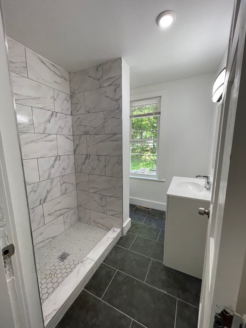 830 Montclair Avenue – photo 4