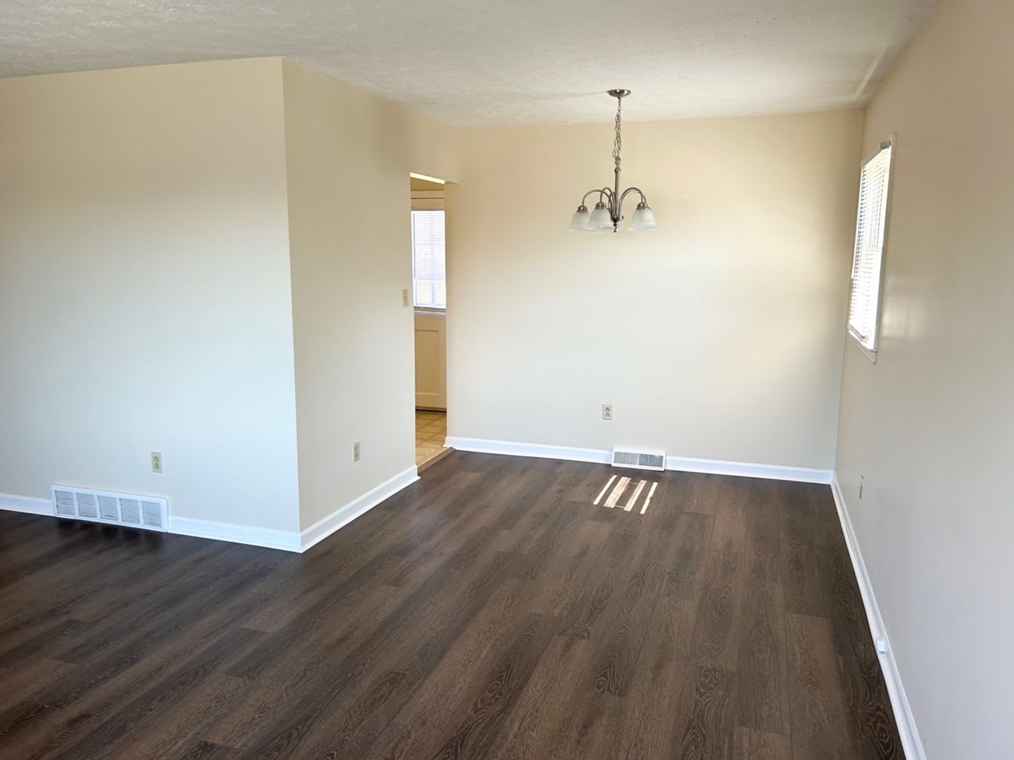 Mt Tabor ranch home with basement 20260804 – photo 5