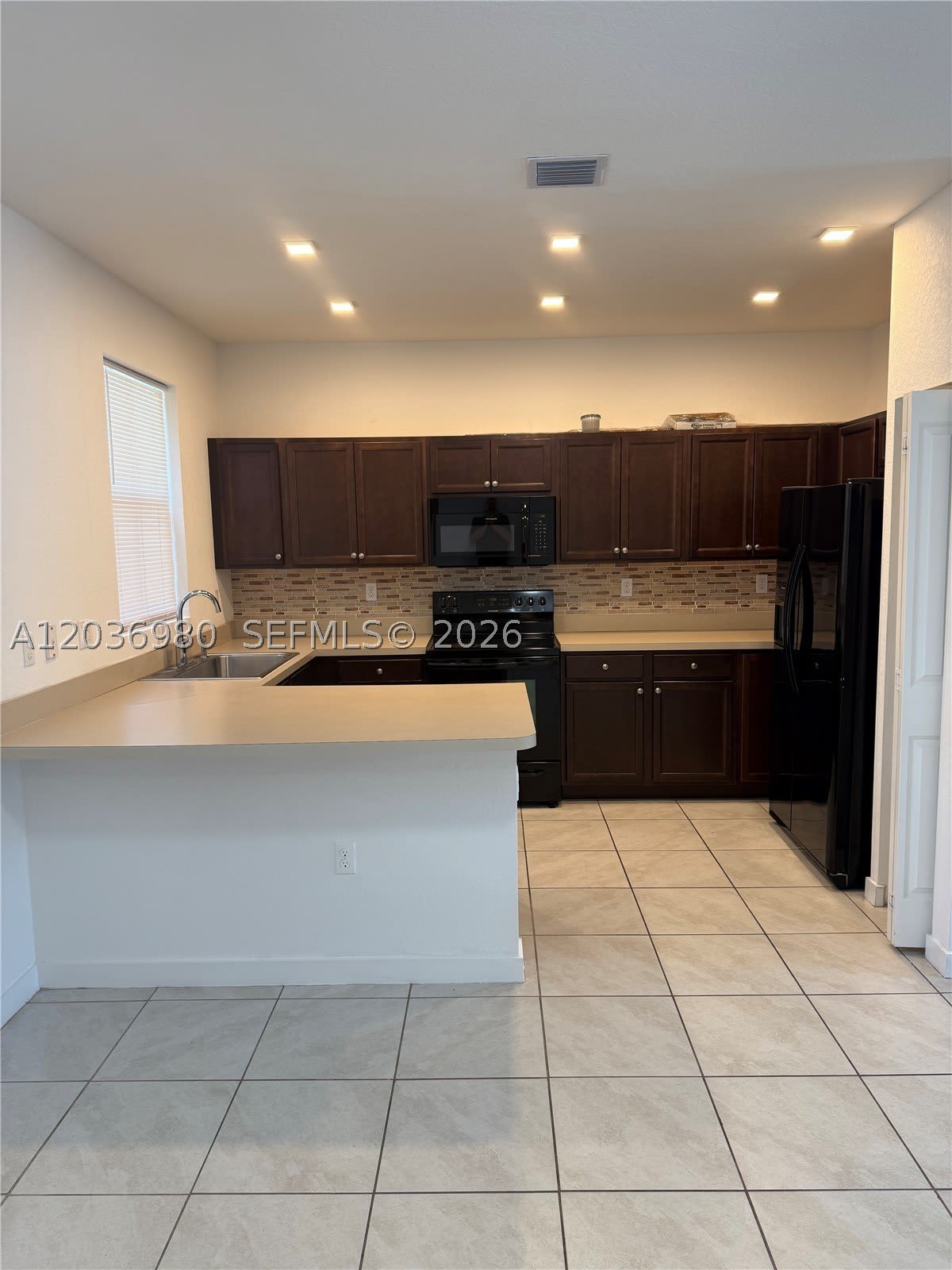 24360 SW 117th Ave – photo 3