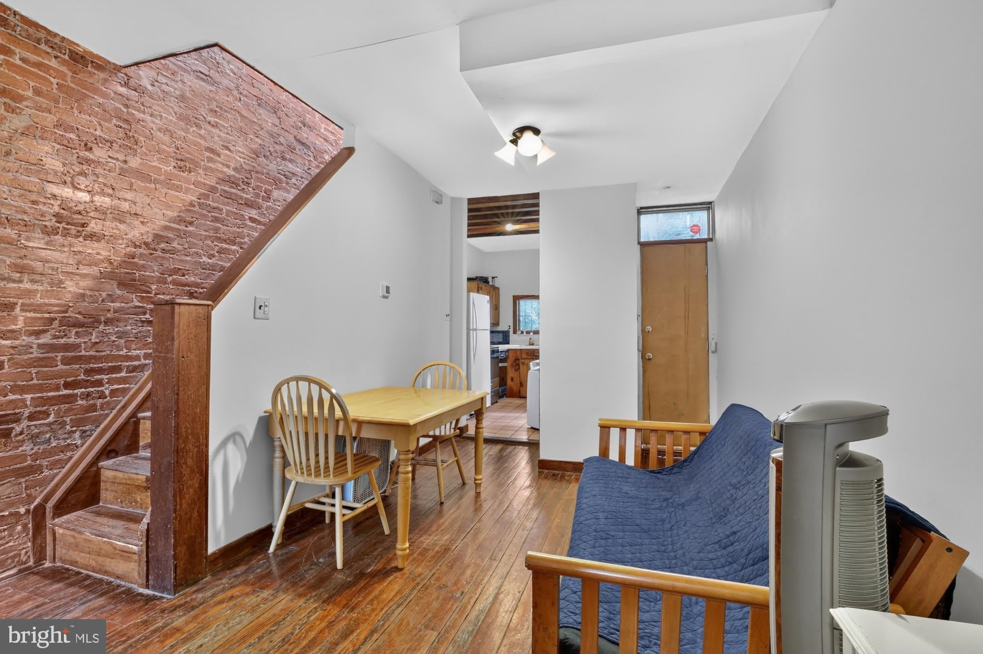4107 LUDLOW Street – photo 1