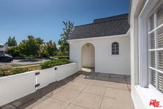 319 South Orange Drive – photo 3