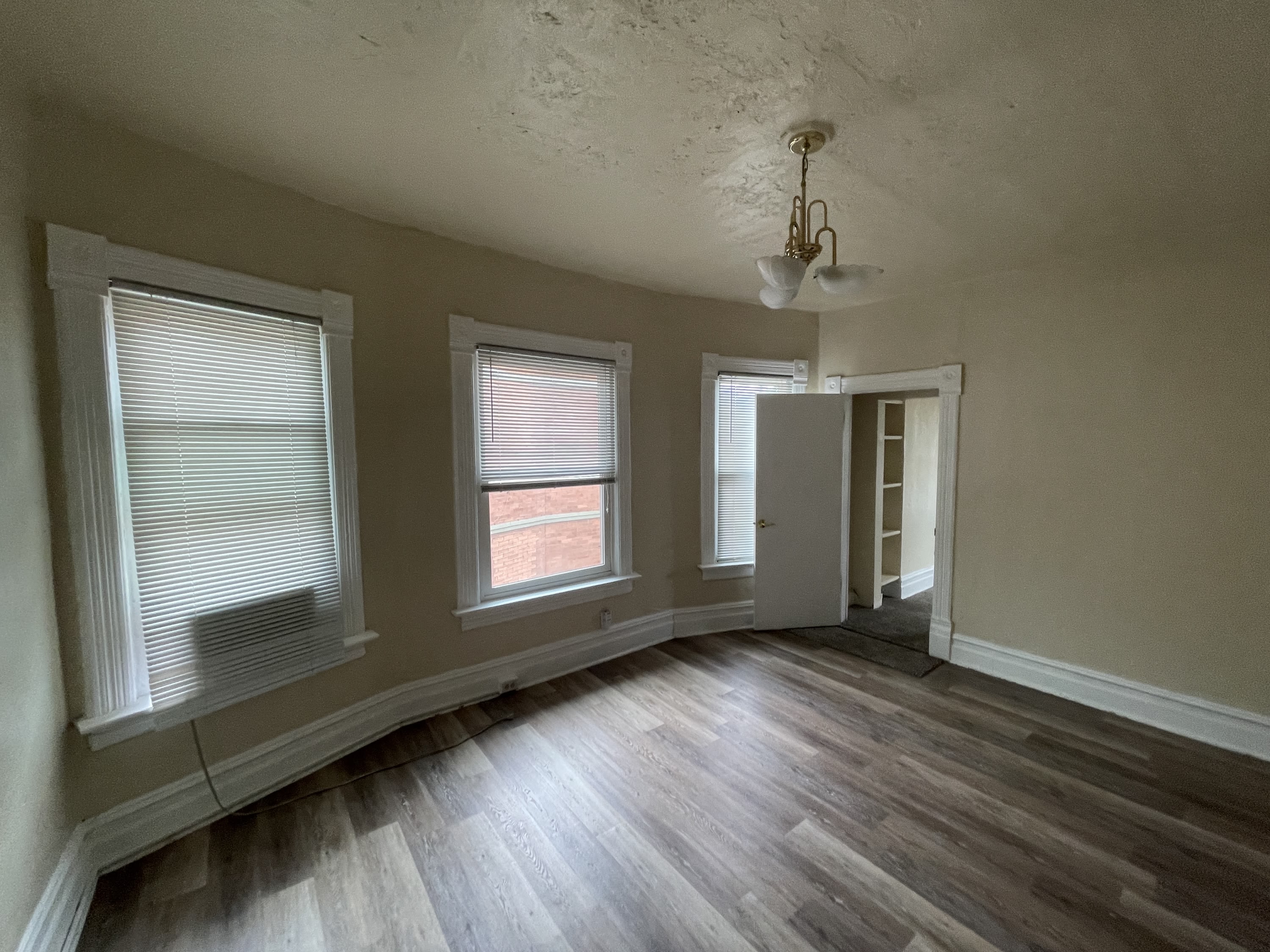 861 East 300 South 2 – photo 1