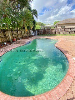 1906 SE 18th St – photo 3