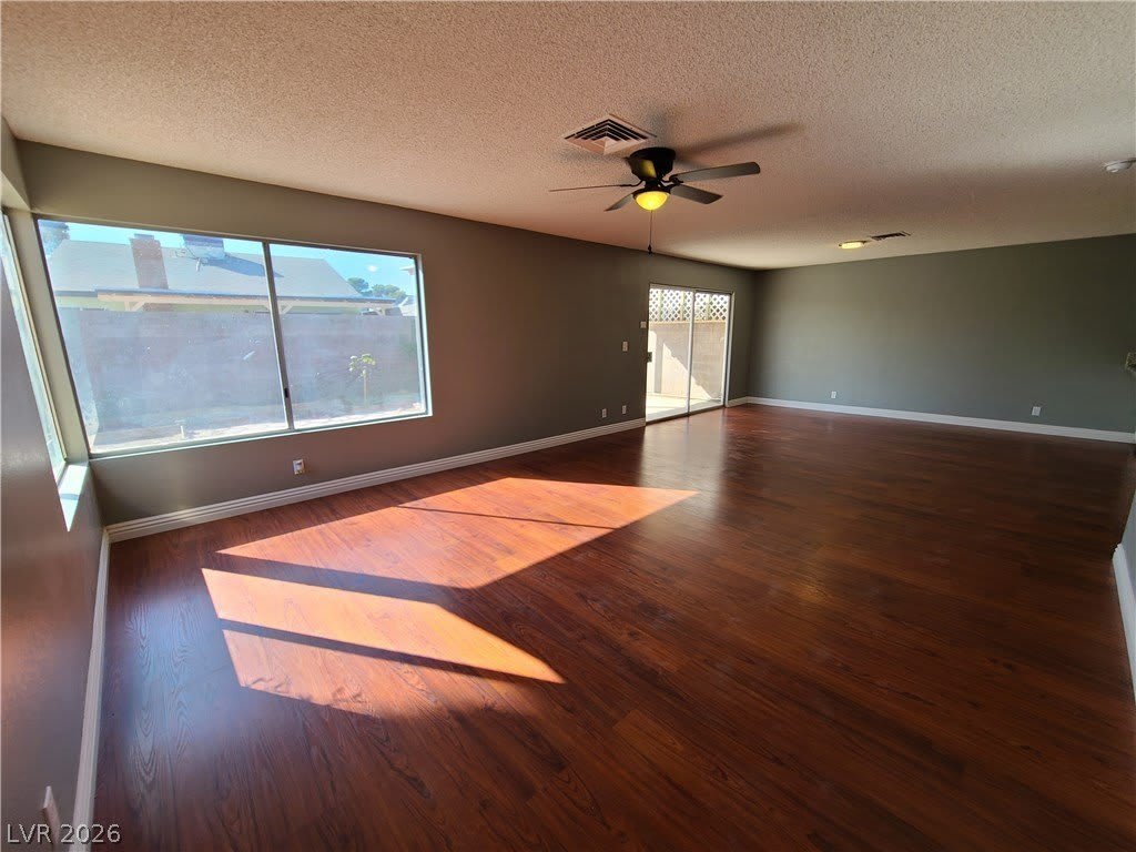6751 Ledgewood Drive – photo 5