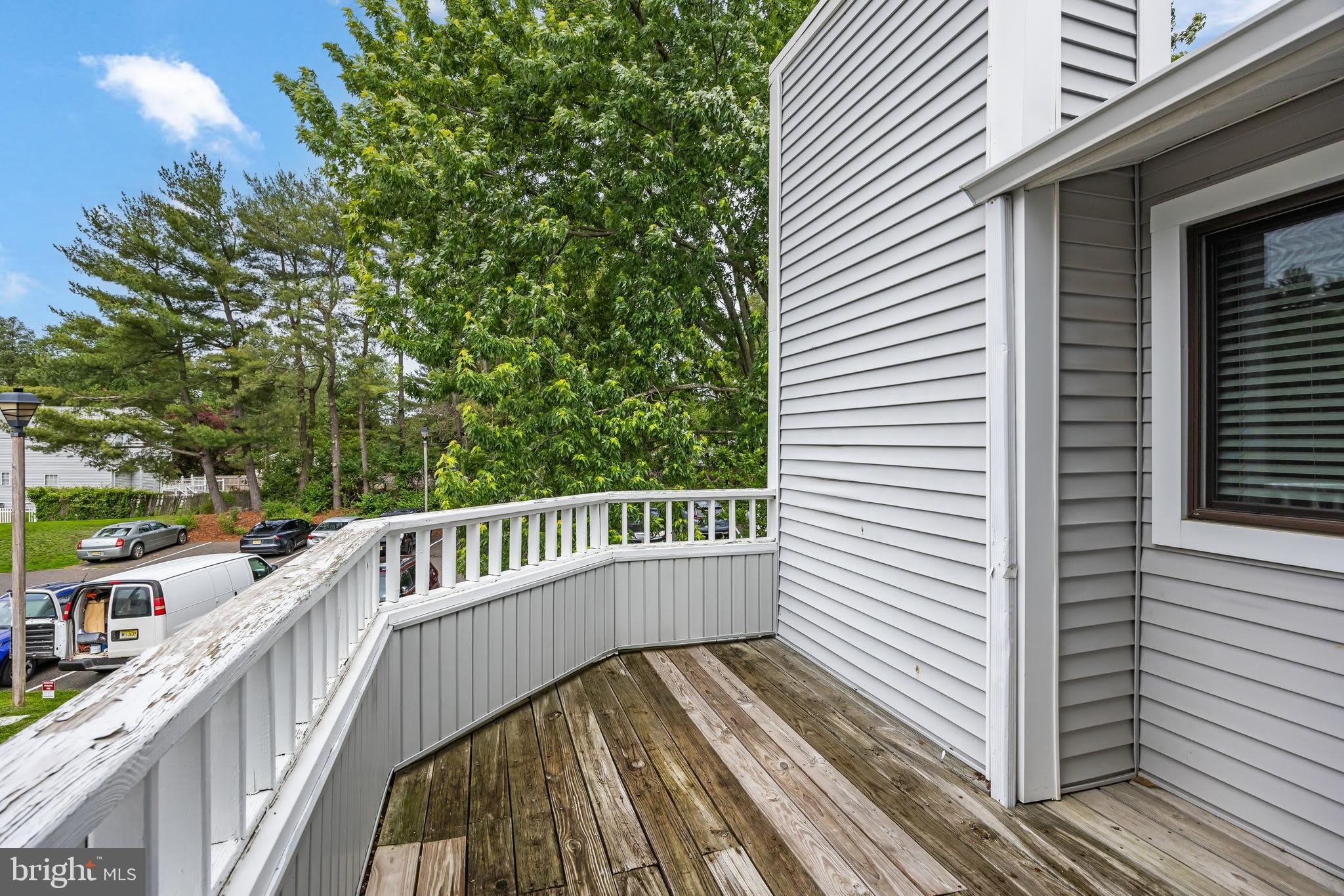 702 ABBEY Court – photo 5