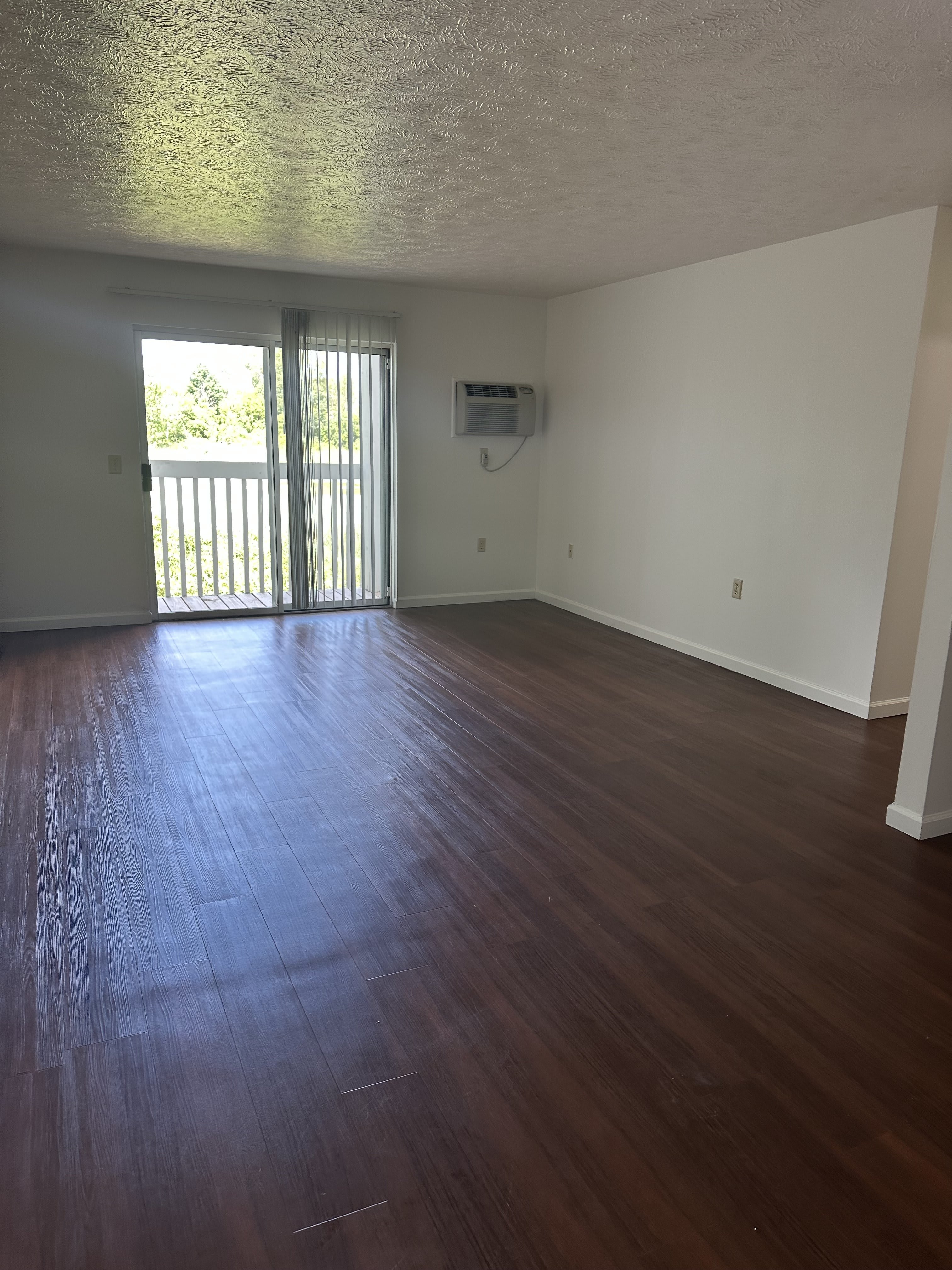1115 S Latson Rd – photo 2