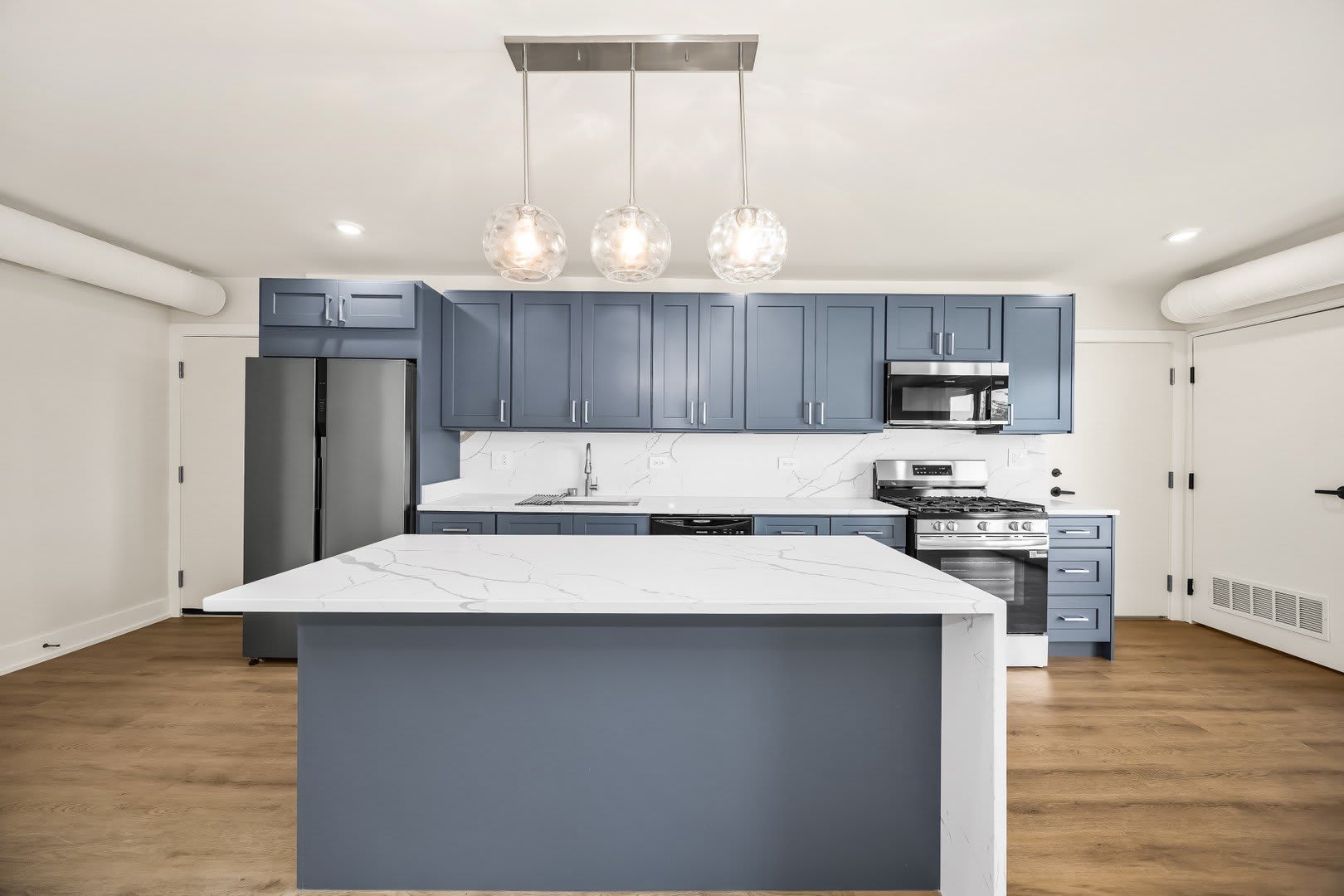 10217 Dearlove Road – photo 4