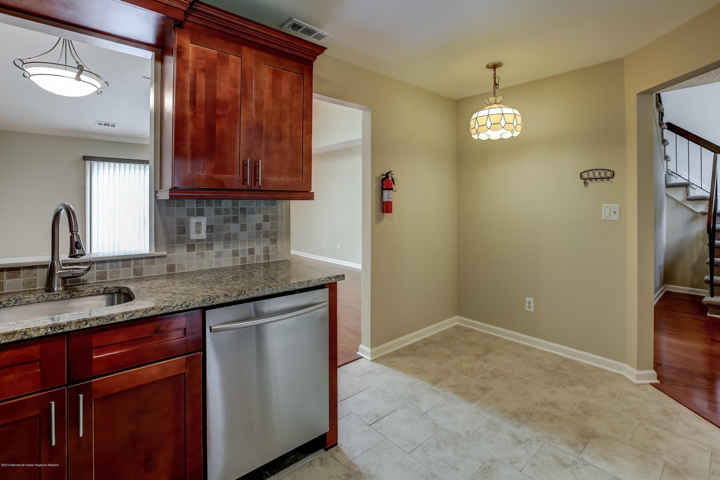 92 Tulip Lane – photo 3