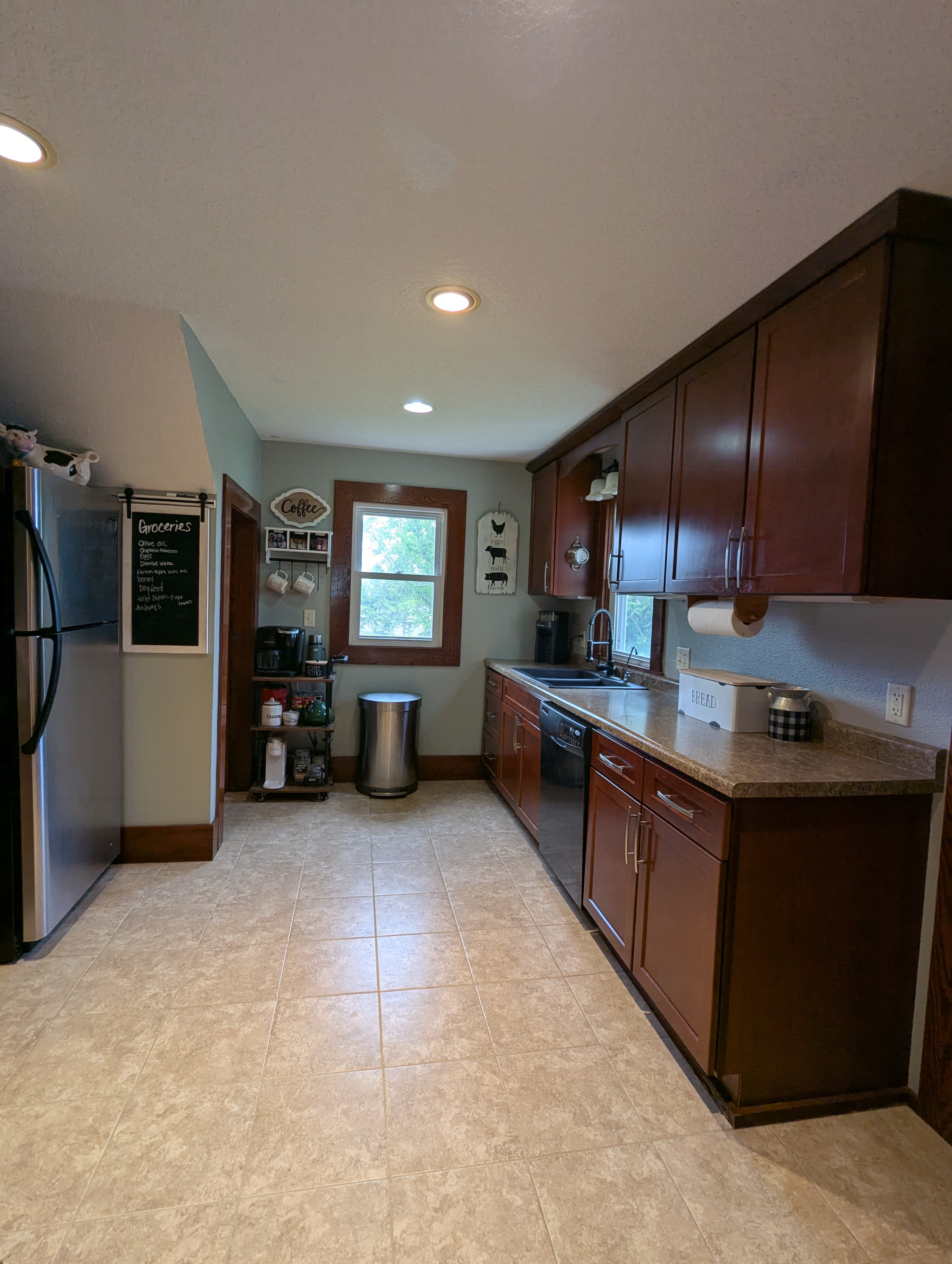 5804 120 Avenue Southwest – photo 1