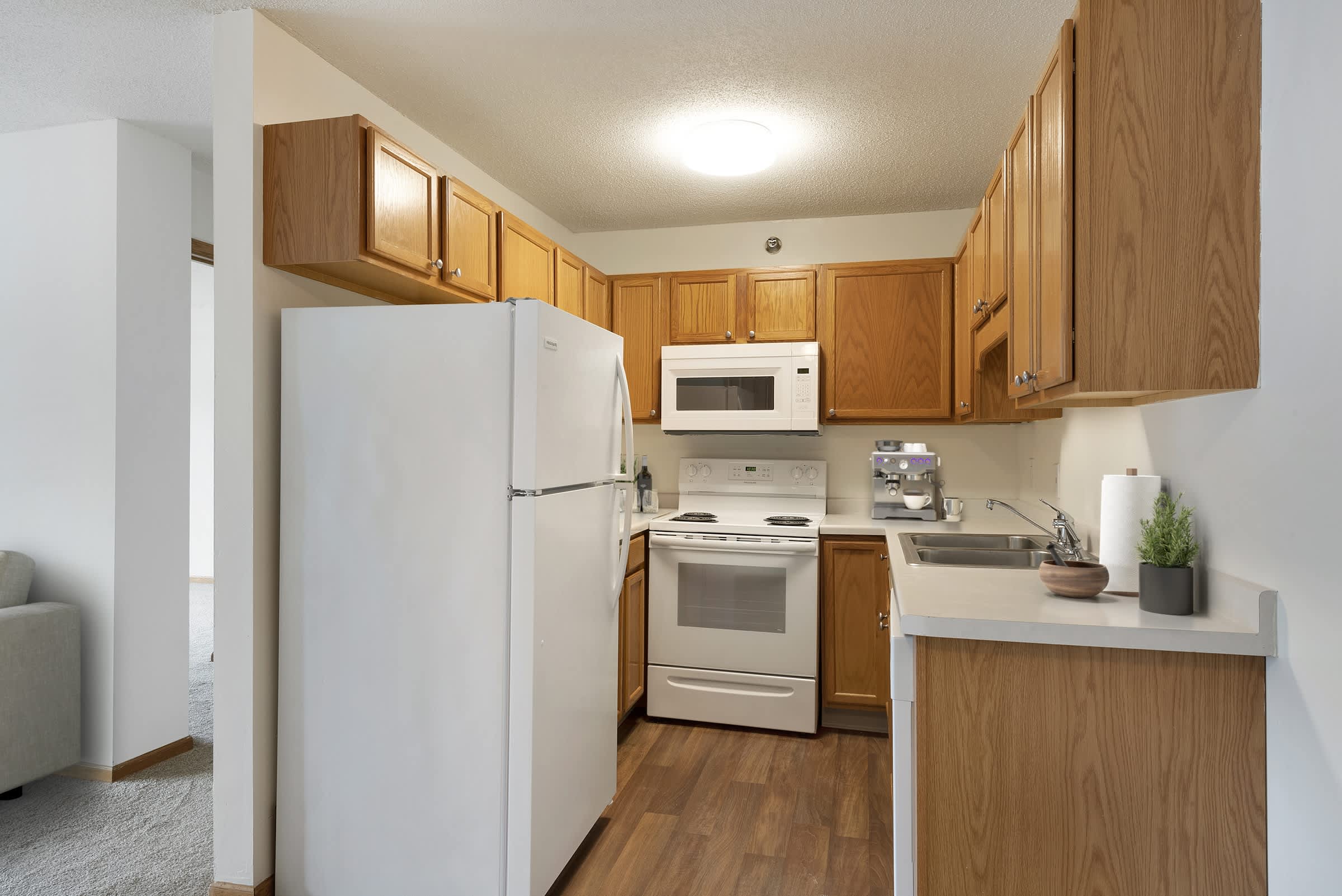 Pebblebrook Court – photo 2