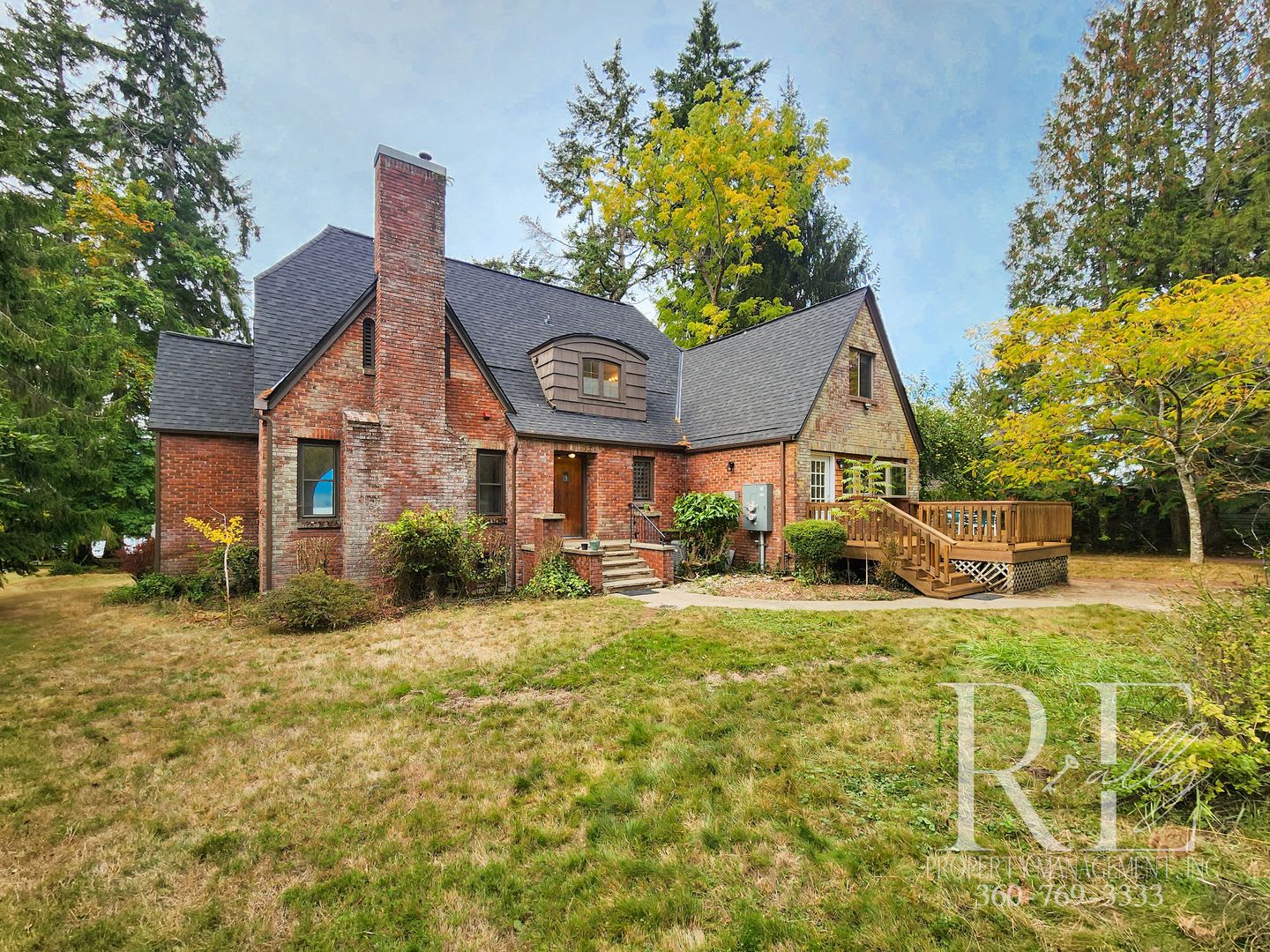 Waterfront Tudor – photo 3