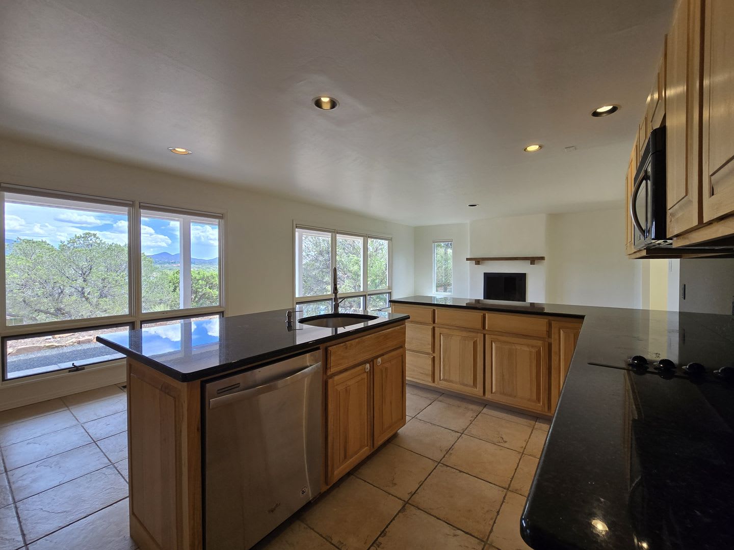 105 Michelle Drive – photo 4