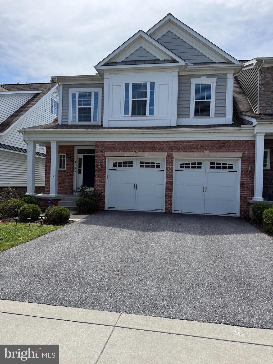10905 FAIRMONT Lane – photo 1