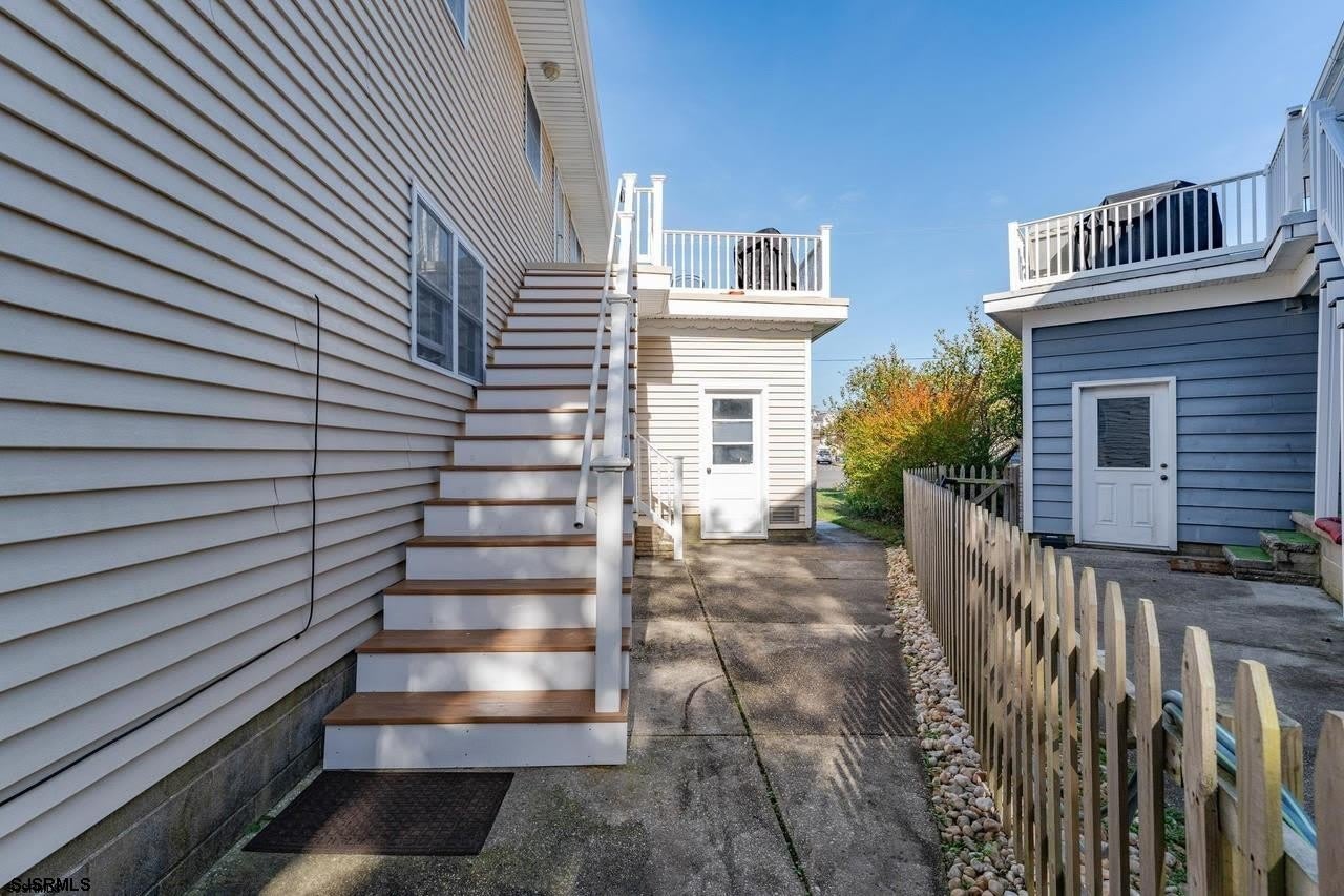 111 W Inlet Road – photo 2
