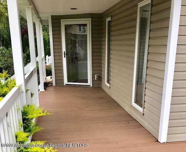 223 Lewis Street – photo 3