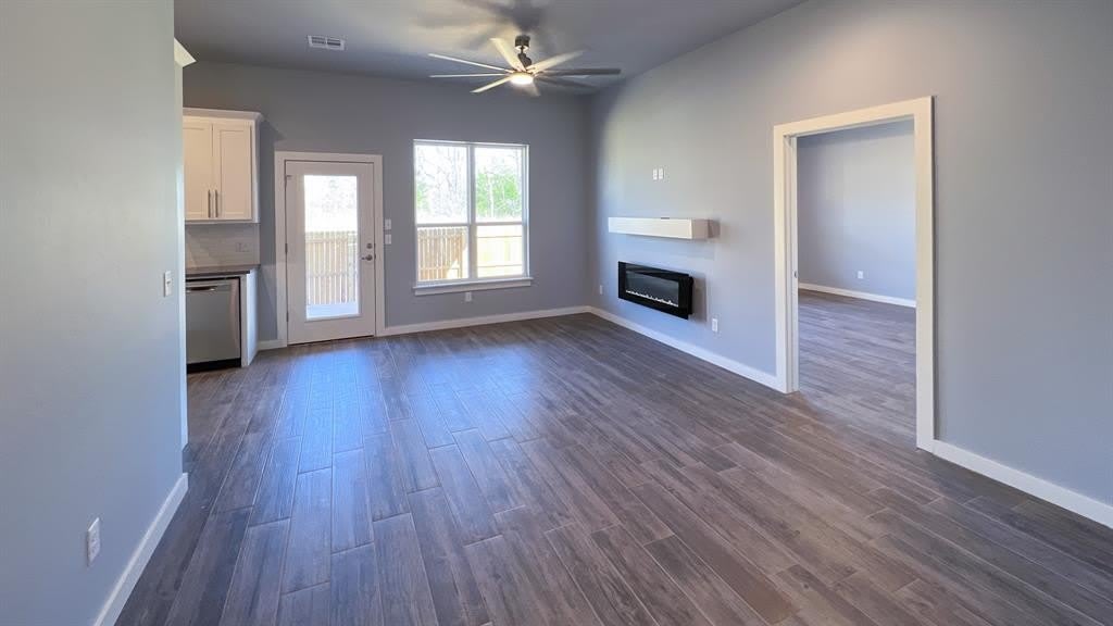 424 Remington Avenue – photo 5