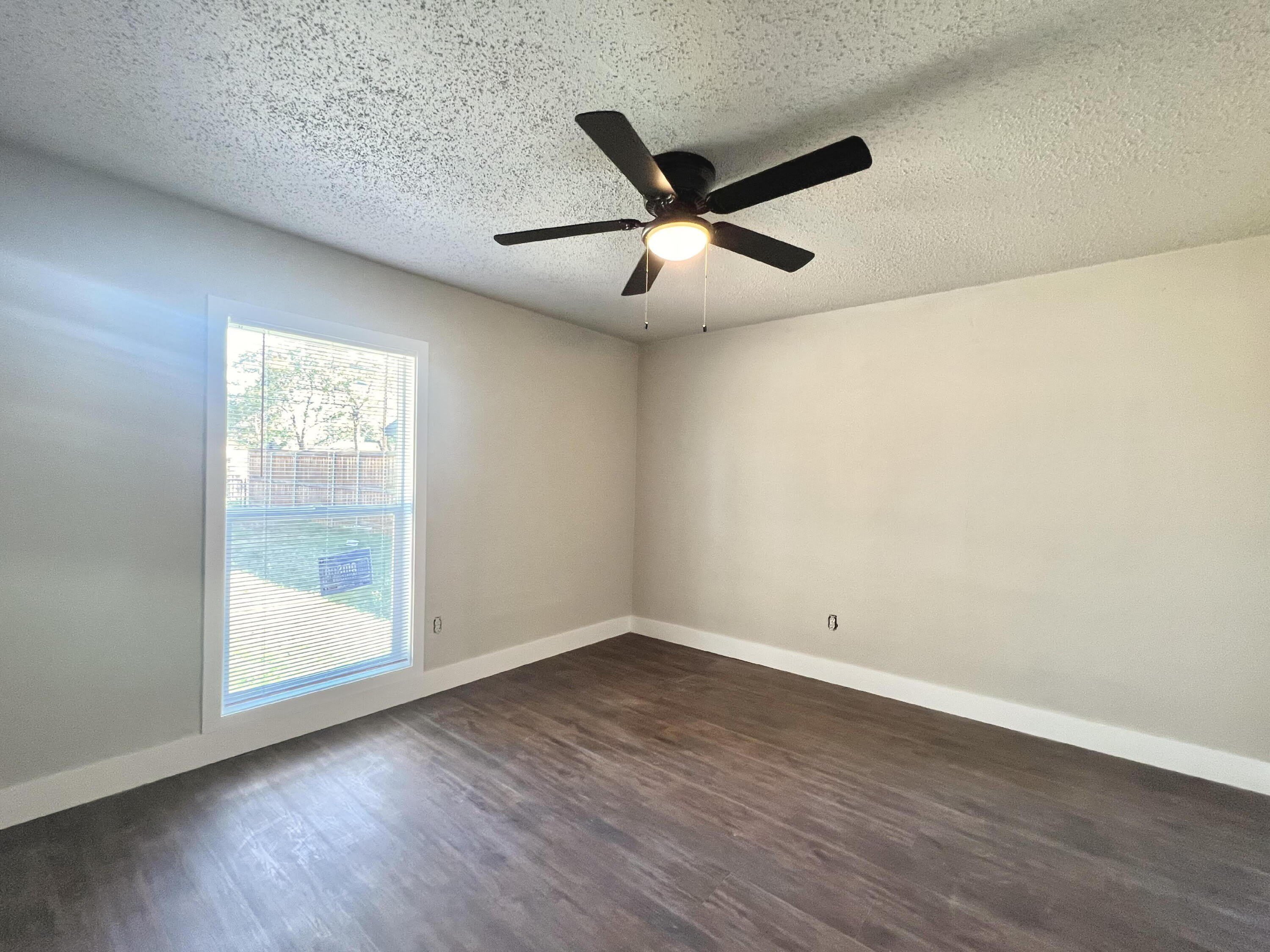 2620 25th Street – photo 1