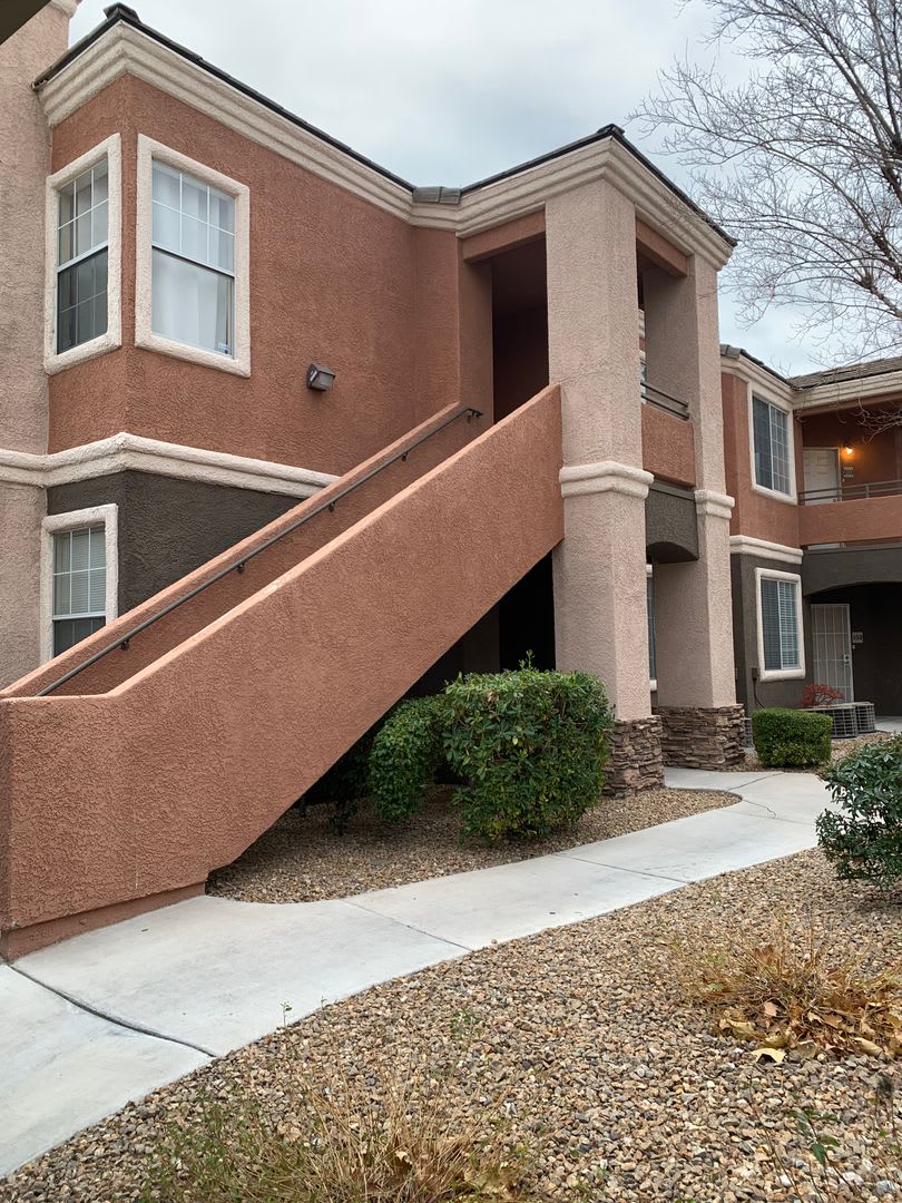 Must See Condo! – photo 2