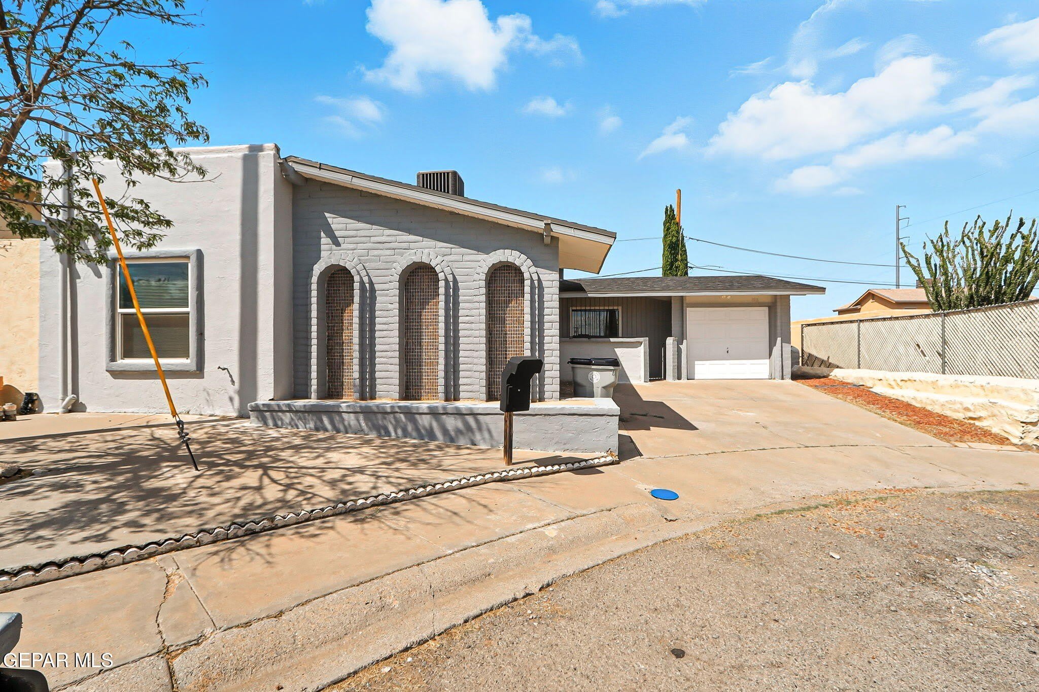 3911 Quasar Court – photo 2
