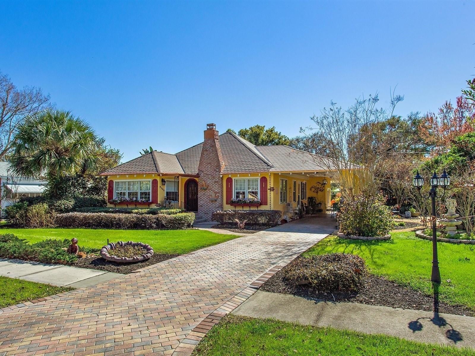 2390 SHERIDAN Road – photo 4