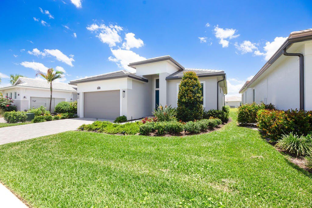 11338 SW Pietra Way – photo 4
