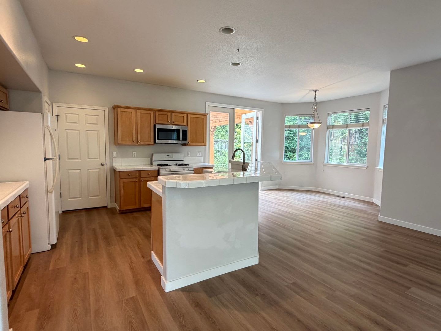 single house – photo 5
