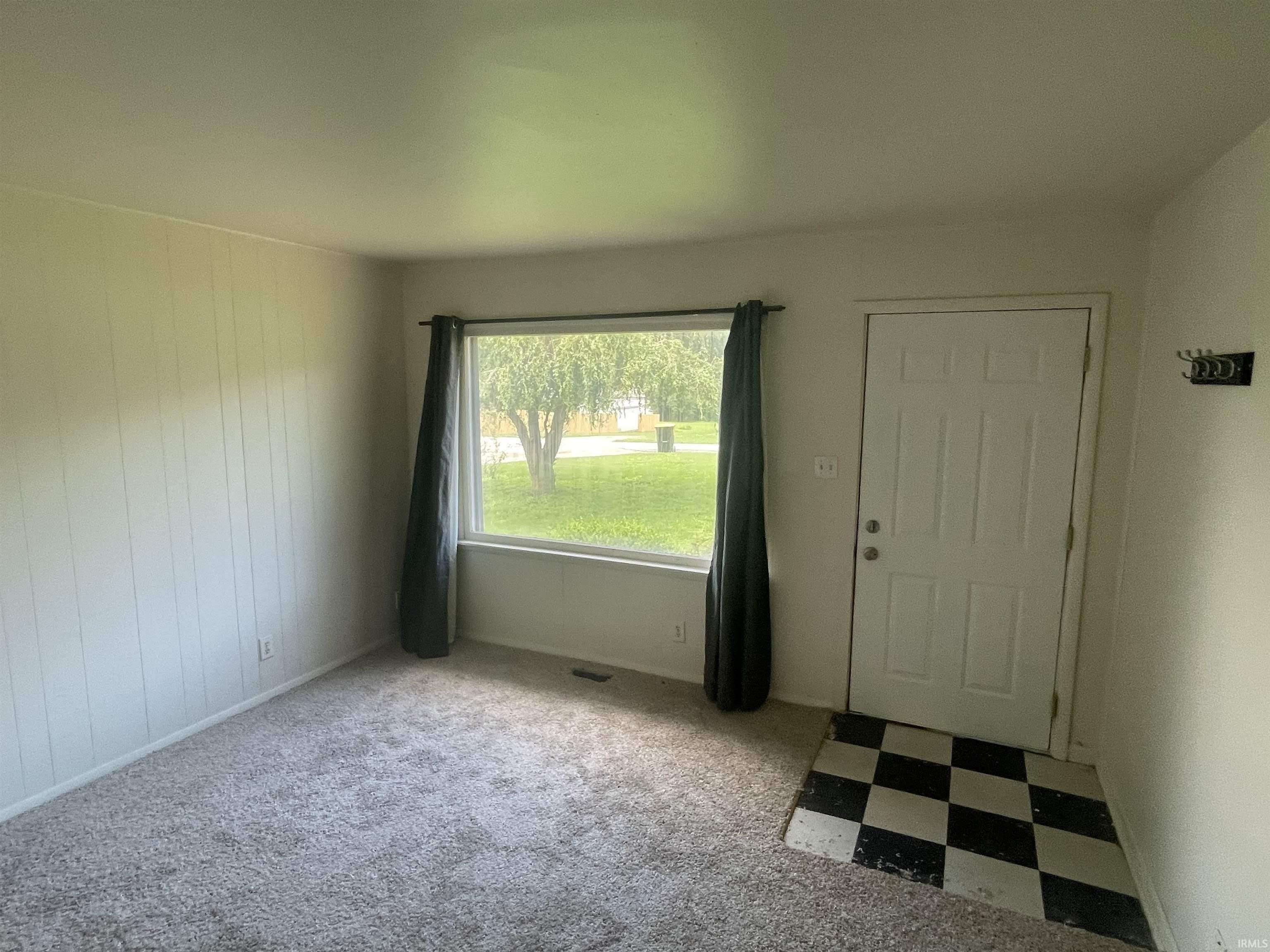 5229 S College Drive – photo 2