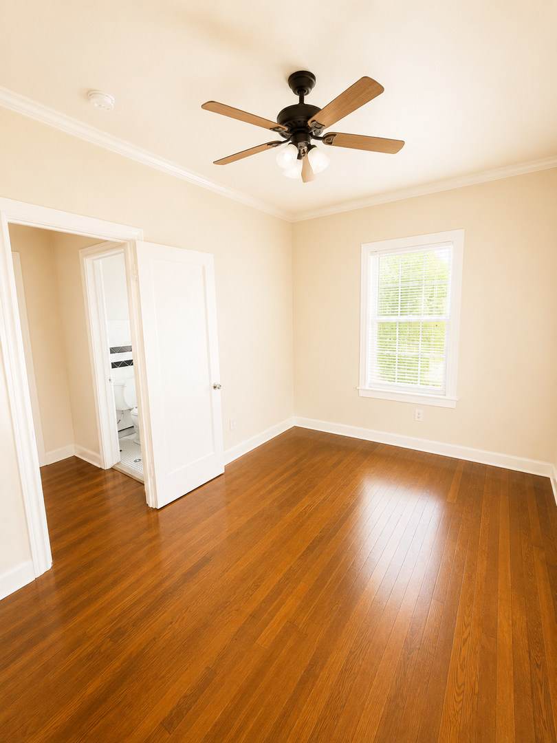 343 W SUMMIT AVE – photo 5