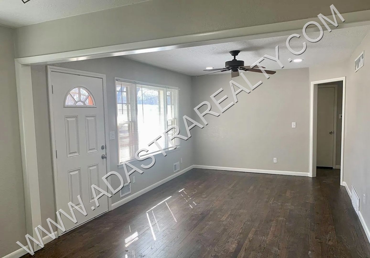 Beautiful Newly Remodeled Raytown Home-Coming SOON!! – photo 2