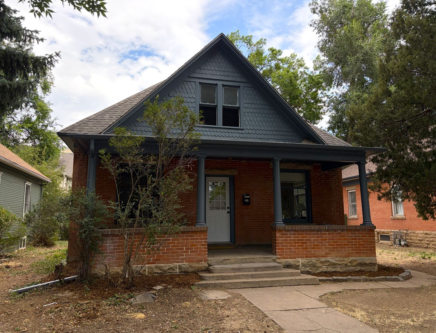Charming 5-Bedroom Home Steps from CSU & Old Town – photo 1