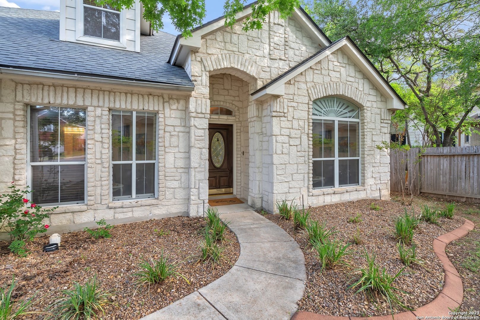 13443 Blackstone – photo 2