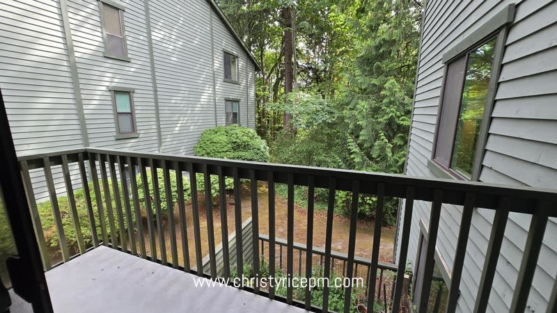 12703 NE 129th Ct – photo 4