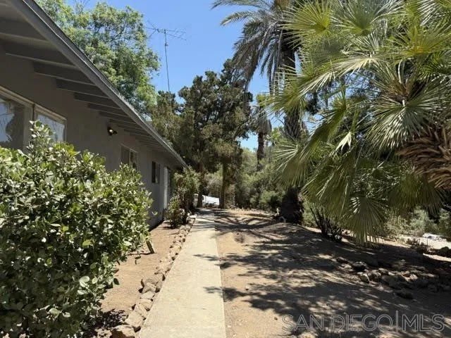 15077 Adams Drive – photo 3