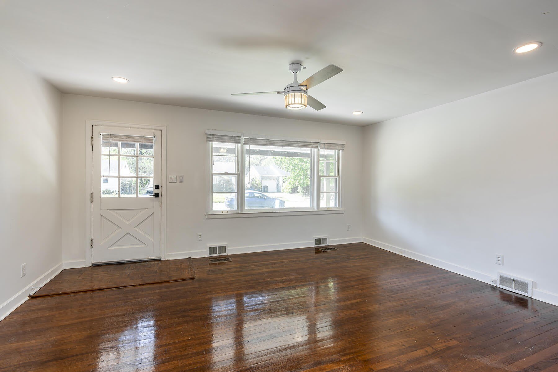 491 Stratford Drive – photo 5