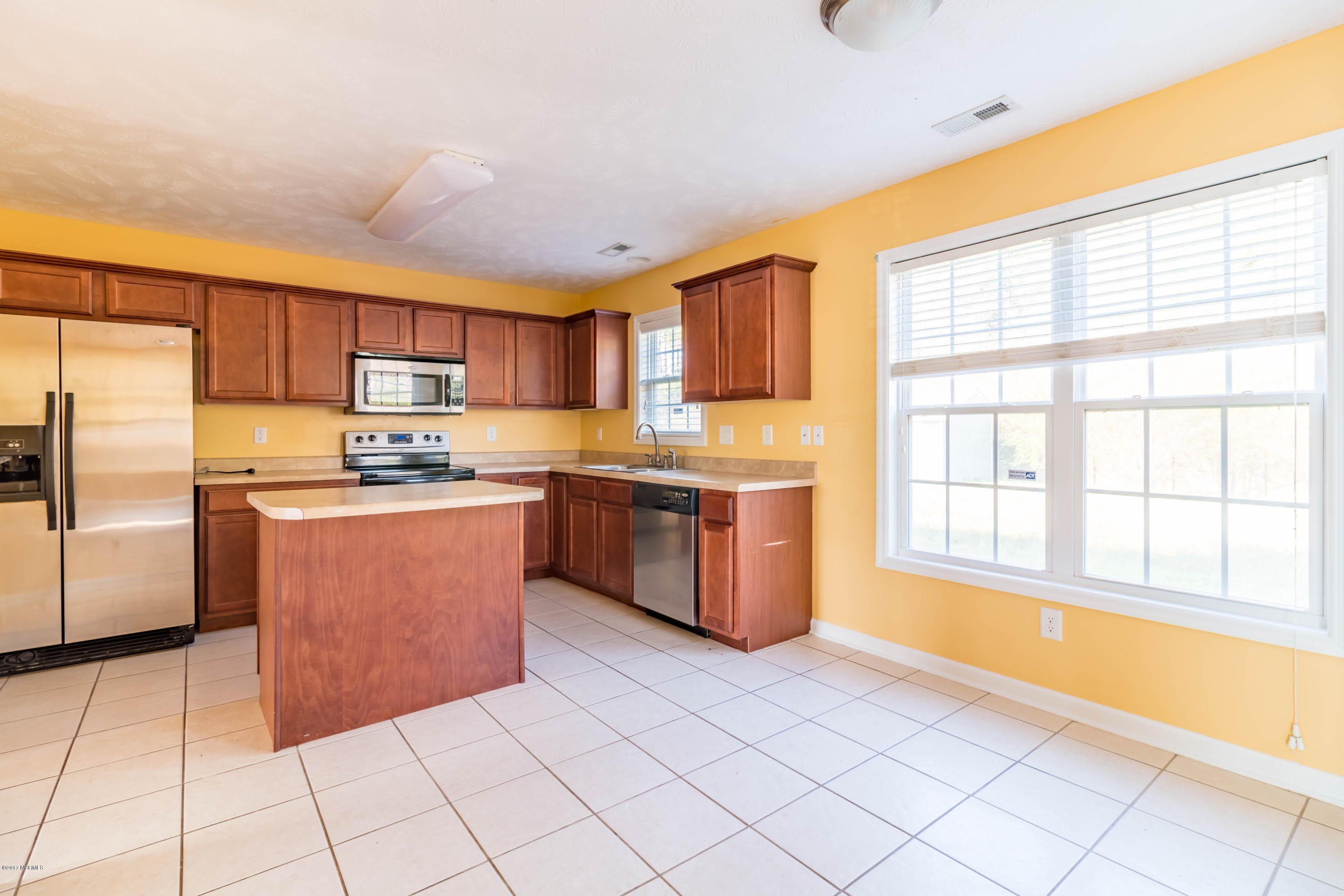 153 Louie Lane – photo 5