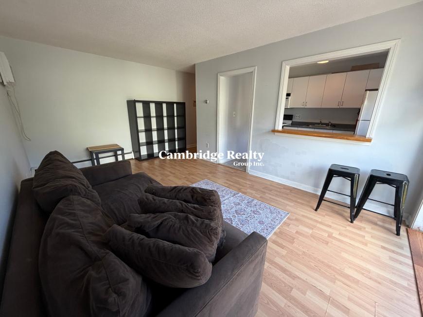 2595 Massachusetts Ave. – photo 2
